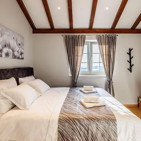 Villa Horizon Rogoznica (Sibenik-Knin)